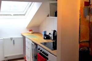 Helle Dachgeschosswohnung mit Balkon, ruhige Lage, WG geeignet – Tonbrennerstraße 16, 52080 Haaren, Aachen – Vorschaubild 6