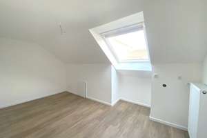 Moderne und sanierte Dachgeschoss-Wohnung in der Bremer Bahnhofsvorstadt! – Die vollständige Adresse der Immobilie erhältst du vom Anbieter., 28195 Bahnhofsvorstadt, Bremen – Vorschaubild 7