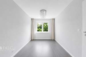 Ein Garten zum Verlieben – Modernisiertes Familienreihenhaus mit Sonnenterrasse in Köln-Höhenberg – Die vollständige Adresse der Immobilie erhältst du vom Anbieter., 51103 Höhenberg, Köln – Vorschaubild 10