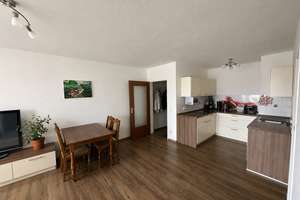 Attraktive Wohnung in der Rosenau, Nürnberg – Ihr neues Zuhause wartet auf Sie! *Provisionsfrei – Die vollständige Adresse der Immobilie erhältst du vom Anbieter., 90429 Himpfelshof, Nürnberg – Vorschaubild 2