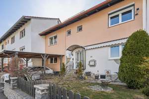 Reihenmittelhaus mit zwei Wohneinheiten, Garten & moderner Energietechnik in Cham – An der Königsbergerstr 35, 93413 Cham – Vorschaubild 14