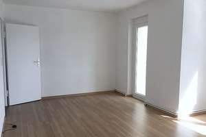 + 3 Zimmer mit Ausblick + – Brahmsstr. 4, 38226 Lebenstedt, Salzgitter – Vorschaubild 8