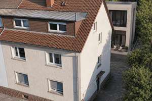 Mehrfamilienhaus mit Baugrundstück in Karlsruhe-Durlach
