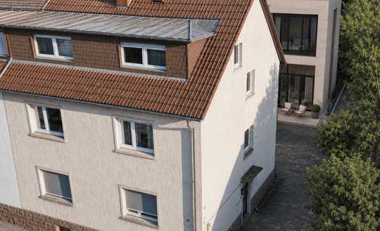 Mehrfamilienhaus mit Baugrundstück in Karlsruhe-Durlach