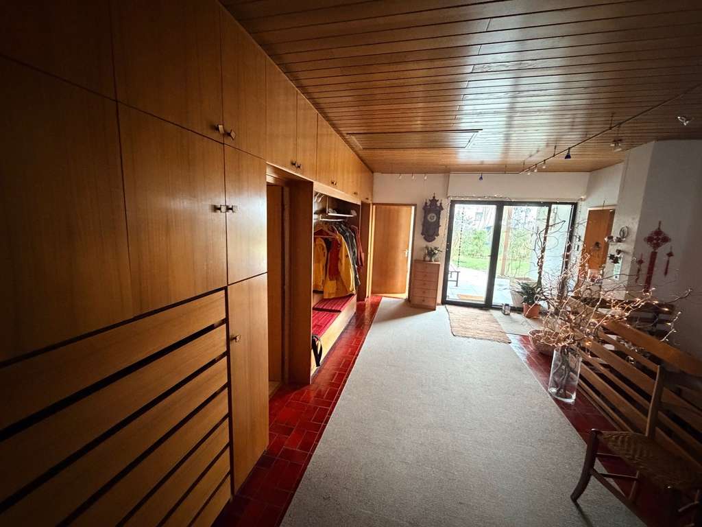 Immobilie in Gersheim - Bungalow mit paradiesischem Garten in Gersheim - Bild 1