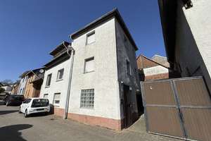 Zweifamilienhaus mit charmantem Innenhof in ruhiger Lage von Engelstadt – Die vollständige Adresse der Immobilie erhältst du vom Anbieter., 55270 Engelstadt – Vorschaubild 13
