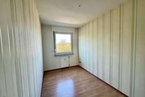Attraktive Dachgeschosswohnung mit großem Balkon, Garage & Blick ins Grüne – Die vollständige Adresse der Immobilie erhältst du vom Anbieter., 46145 Tackenberg, Oberhausen – Vorschaubild 7