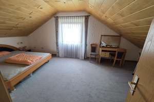 Gemütliche Dachgeschosswohnung – Die vollständige Adresse der Immobilie erhältst du vom Anbieter., 73434 Unterrombach-Hofherrnweiler, Aalen – Vorschaubild 6