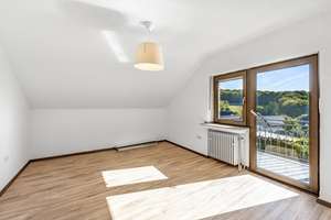 Großzügiges Ein-/ Zweifamilienhaus in ländlicher Grünlage – Die vollständige Adresse der Immobilie erhältst du vom Anbieter., 42855 Lüttringhausen West, Remscheid – Vorschaubild 18