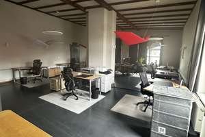 ++ Wohnen und Arbeiten auf 2 Etagen im Loft- Ambiente mit Dachterrasse und großzügiger Wohnung +++ – Merseburger Straße 26a, 6667 Weißenfels – Vorschaubild 12