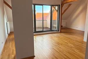 Nah am Klinikum Buch + Loft-Charakter in einer gepflegten Anlage mit eigenem Stellplatz +