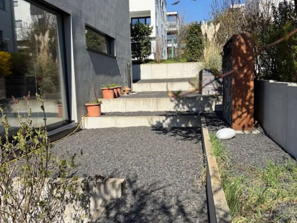 image12