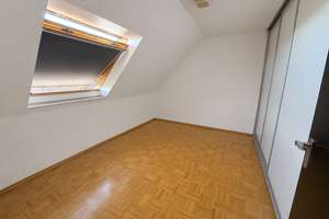     Schöne Vier-Zimmer-Wohnung in Bilk mit balkon – Die vollständige Adresse der Immobilie erhältst du vom Anbieter., 40225 Bilk, Düsseldorf – Vorschaubild 6