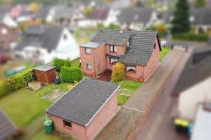 Einfamilienhaus mit Potenzial in schöner Wohnlage zum Kauf in Glinde - Wentzel Dr. – Die vollständige Adresse der Immobilie erhältst du vom Anbieter., 21509 Glinde – Vorschaubild 24