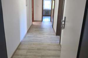 Sonnige 3-Zimmer Wohnung mit Balkon im 5. OG in Nürnberg-Zerzabelshof – Siedlerstraße 11, 90480 Zerzabelshof, Nürnberg – Vorschaubild 4