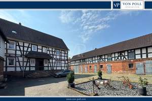Historisches Hofensemble mit  Garten für kreative Lebensentwürfe - Grundstück mit Maschinenhalle zus – Die vollständige Adresse der Immobilie erhältst du vom Anbieter., 35085 Ebsdorfergrund – Vorschaubild 1