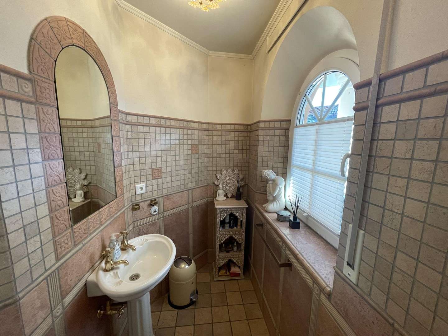 Immobilie in Flieden - Außergewöhnliche Architekten-Landhausvilla mit Einliegerwohnung in bester Wohnlage! - Bild 19