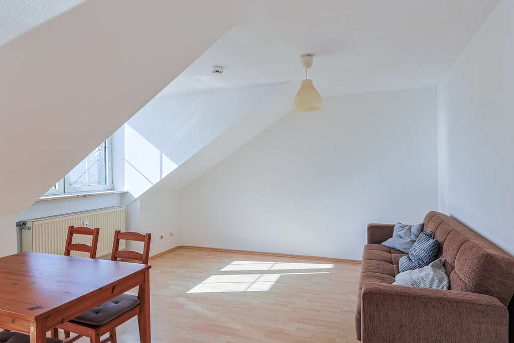 Immobilie in Ingolstadt - Gemütliche 2-Zimmer-Wohnung Nähe Klinikum - Bild 2