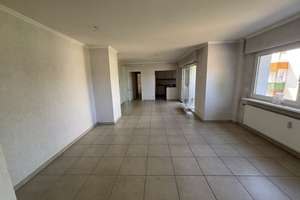myHome-Immobilien / TRAUM 4 Zi-Wohnung + 2 Balkone, EBK, riesiges Wohnzimmer + Waldrandlage + Garage – Schlesierweg 5, 63150 Heusenstamm – Vorschaubild 4