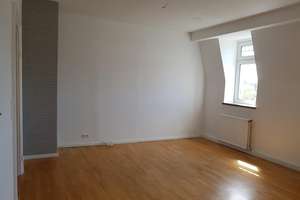 Großzügige 4- bis 5-Zimmer-Wohnung mit 156 m² – Güldenwerth 26, 42857 Reinshagen, Remscheid – Vorschaubild 4