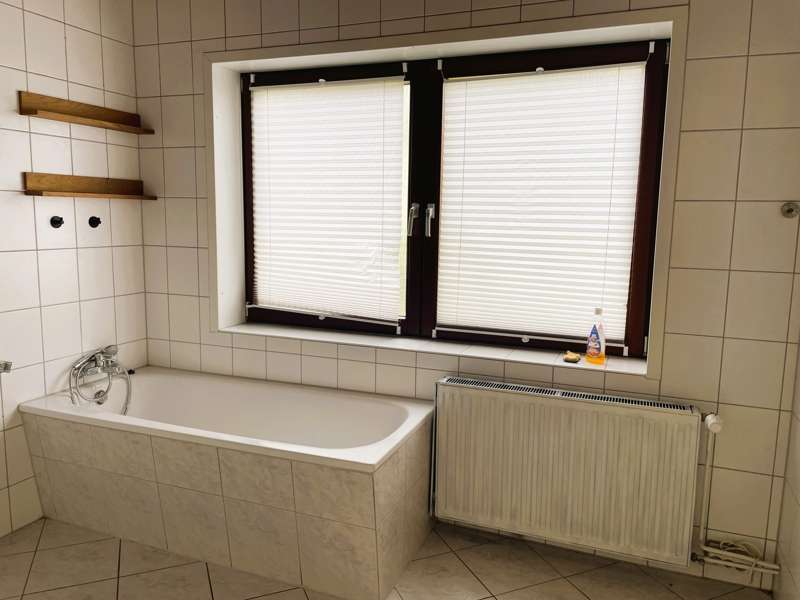 Immobilie in Schwanewede - *Achtung Preisreduktion!*
Viel Potential - Teilvermietetes Zweifamilienhaus inkl. Baugrundstück - Bild 5