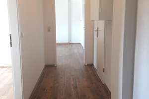 Schöne 3-Zimmer-DG-Wohnung mit Küche in Magdeburg