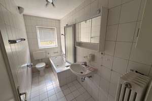 Zentral & absolut ruhig wohnen: Frisch sanierte 3-Zimmer-Wohnung (75 m²) mit Balkon in Siegen – Die vollständige Adresse der Immobilie erhältst du vom Anbieter., 57074 Siegen, Siegen – Vorschaubild 5
