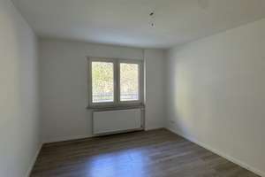 Balkon + Garten! Sanierte 2,5 Zimmer Wohnung (EG) – Hafenstraße 173, 47179 Fahrn, Duisburg – Vorschaubild 5