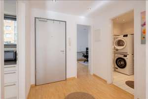Möbliert: Zentrumsnahe, ruhige 2,5‑Zimmer Wohnung mit großem Balkon  – Die vollständige Adresse der Immobilie erhältst du vom Anbieter., 80335 Marsfeld, München – Vorschaubild 11