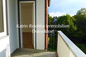 💖ERSTSTBEZUG NACH SANIERUNG! HELLE 3 ZIMMER - BALKON - TOP NEUES BAD - IN GRÜNER LAGE VON GARATH💖 – Paul-Bonatz-Straße ., 40595 Garath, Düsseldorf – Vorschaubild 4