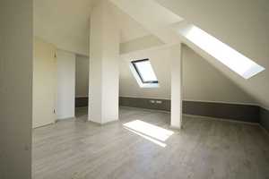 Freistehendes Einfamilienhaus mit schönem Grundstück l Dachterrasse & Garten | Doppelcarport – Leipzig – Vorschaubild 17