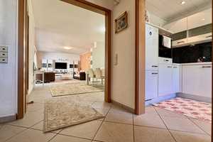 SAYAN Immobilien - Freistehender Bungalow mit Aufstockungspotential in schöner Lage von Pulheim - – Rhein-Erft-Kreis – Vorschaubild 4