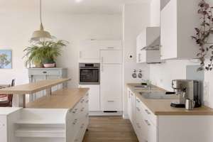 3-Zimmer Traumwohnung EBK & Balkon am Helmholtzplatz * Kernsaniert – Lychener Straße 35, 10437 Prenzlauer Berg, Berlin – Vorschaubild 5