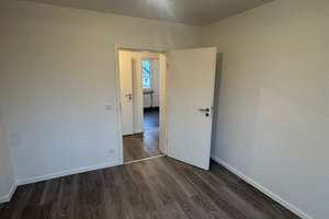 Attraktive 3-Zimmer-Wohnung mit Tageslichtbad! – Bronkhorststr. 106, 47137 Obermeiderich, Duisburg – Vorschaubild 7