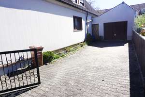 Voll möblierte 2,5-Zimmer-Wohnung mit Garage in Bestlage von Waldperlach – Liscowstr. 36, 81739 Waldperlach, München – Vorschaubild 16