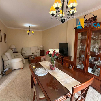 Einfamilienhaus zum Verkauf mit 104m² in La Florida, El Puerto de Santa María