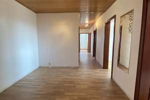 Ihr neues Zuhause: Großzügige 4-Zimmer-Wohnung mit viel Potenzial – Im Falkenhorst 10, 51145 Urbach, Köln – Vorschaubild 4