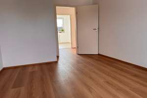 Sanierte Wohnung 4. Etage mit Balkon, Aufzug und dazu mietbarem Tiefgaragenstellplatz in Derendorf – Ulmenstraße 102, 40476 Derendorf, Düsseldorf – Vorschaubild 13