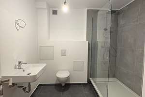 Erstbezug nach Renovierung: Top-aufgeteilte 2-Zimmer-Wohnung in Berlin-Mahlsdorf – Terwestenstr. 105, 12623 Mahlsdorf, Berlin – Vorschaubild 2