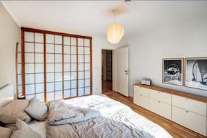 Möbliert: Stilvoll eingerichtete Wohnung zum Wohlfühlen – Die vollständige Adresse der Immobilie erhältst du vom Anbieter., 81547 Neuharlaching, München – Vorschaubild 4