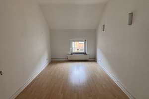 Wohnen mit Charakter: Großzügige Dachgeschosswohnung in Pempelfort – Die vollständige Adresse der Immobilie erhältst du vom Anbieter., 40479 Pempelfort, Düsseldorf – Vorschaubild 5
