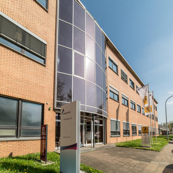 440 m² für kreative Köpfe mit optimaler Anbindung | Stellplätze | PROVISIONSFREI