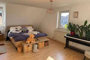 Familienfreundliche Doppelhaushälfte mit viel Platz und Garten in Eckersdorf – Richard-Wagner-Str. 3a, 95488 Eckersdorf – Vorschaubild 11