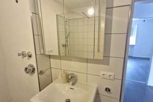 Wohnen mit Charakter: 3,5-Zimmer-Wohnung in Regensburg – Westendstraße 1, 93049 Westenviertel, Regensburg – Vorschaubild 5