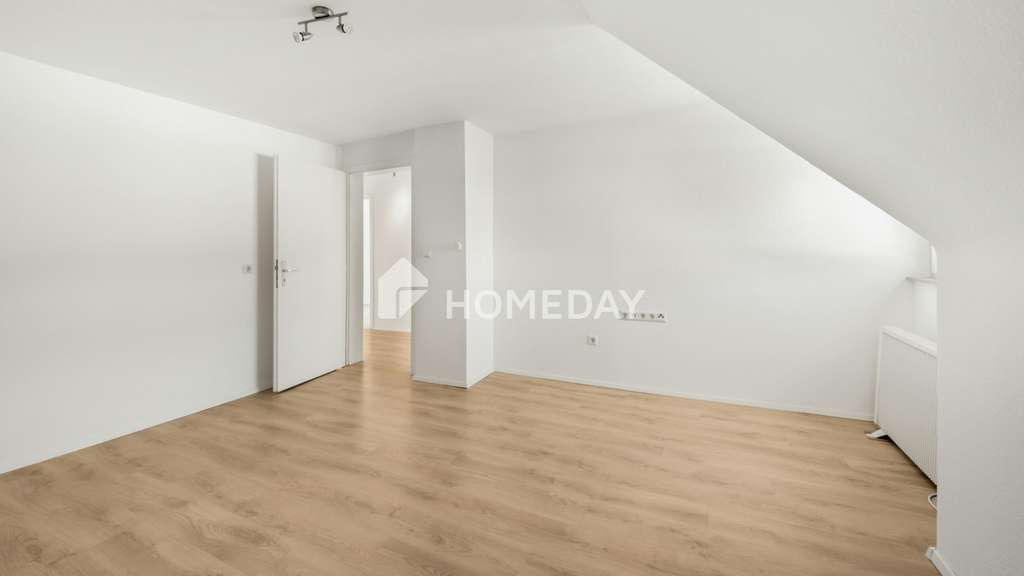 Immobilie in Oberstenfeld - Stilvolle 3-Zimmer-Wohnung mit Einbauküche und viel Wohngefühl - Bild 0