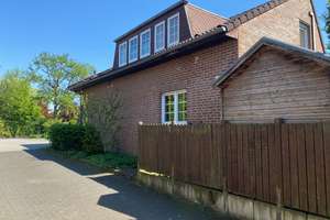 Ohne Makler! Gepflegtes Einfamilienhaus (Winkelhaus) mit PV-Anlage und Garage in Meerbusch-Osterath – Kevelaerer 11, 40670 Meerbusch – Vorschaubild 2