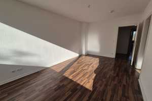 2 Zimmer mit Balkon, hell, zentral, Nähe MHH,  gute Verkehrsanbindung, im Grünen – Hannover – Vorschaubild 4