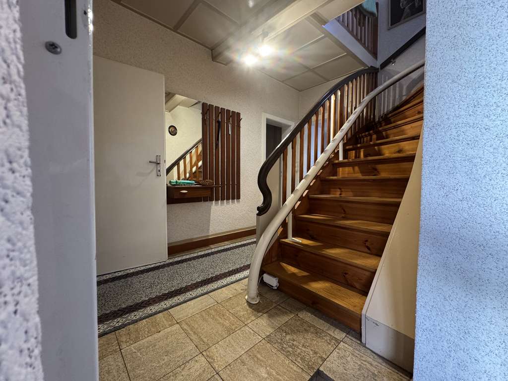 Immobilie in Buttstädt - Charmantes Reihenmittelhaus mit Nebengebäude und Terrasse in Buttstädt zu verkaufen! - Bild 2