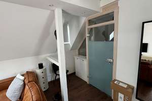 Charmante, offene 1,5 - 2 -Zimmer-Maisonette-Wohnung in Zwei-Parteien-Haus mit Garten in Regensburg – Die vollständige Adresse der Immobilie erhältst du vom Anbieter., 93051 Kumpfmühl-Ziegetsdorf-Neuprüll, Regensburg – Vorschaubild 16