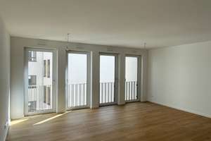 Helle 1,5-Zimmer-Wohnung im 4. Stock in Frankfurt am Main – 60329 Bahnhofsviertel, Frankfurt am Main – Vorschaubild 1